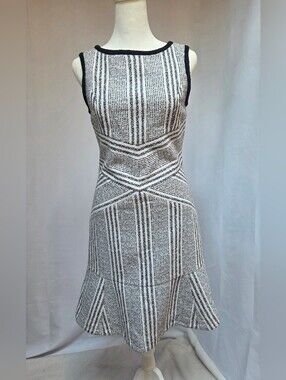 Karl Lagerfeld Paris Black White Tweed Fit & Flare Sleeveless Dress Size 0